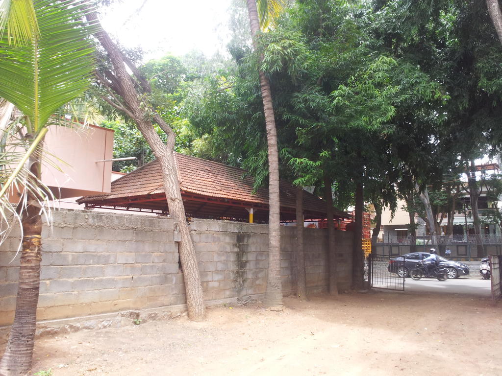 Hotel Ambient Turret Bangalore Exterior photo